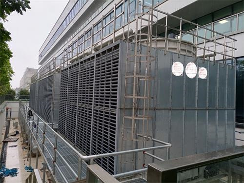 閉式冷卻塔應(yīng)用于哪些領(lǐng)域？,閉式冷卻塔工作原理示意圖