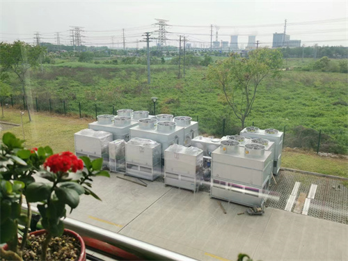 采用方形冷卻塔能夠節(jié)省空間,方形冷卻塔安裝示意圖